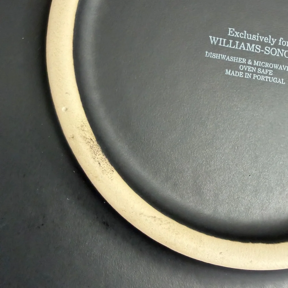 Williams-Sonoma Black Slate Stoneware Round Cheese Platter Blue Brie Wine 13”